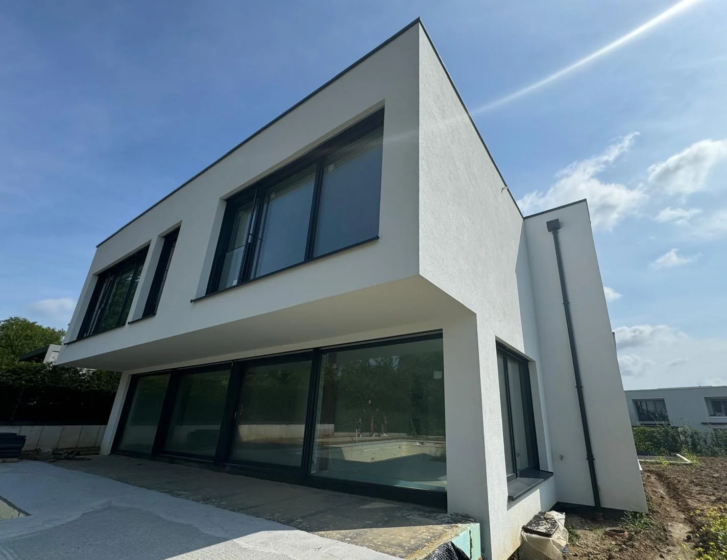 Redonnez vie à votre maison avec un ravalement de façade au Luxembourg !